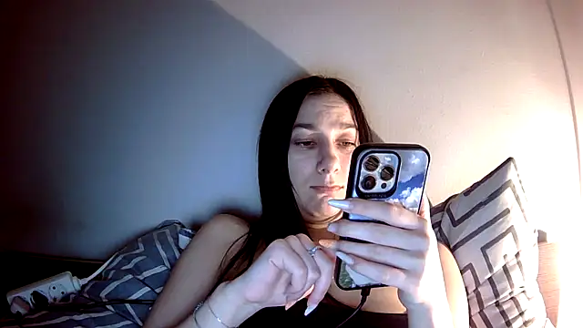 AnnnMary online show from March 11, 3:45 am