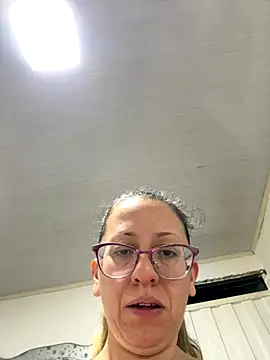 miss hanna07 online show from September 20, 10:27 am