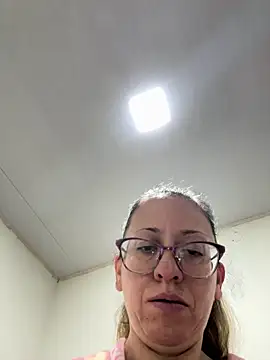 miss hanna07 online show from September 27, 3:11 am