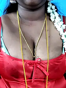 Snapshot of mayaa2u chatting on May 25, 6:47 pm mayaa2u online show from May 25, 6:47 pm