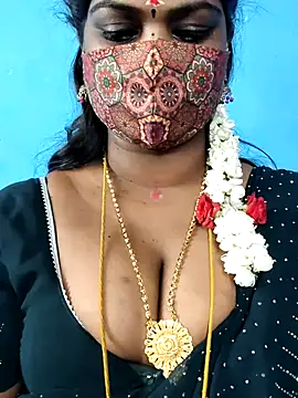 Snapshot of mayaa2u chatting on June 9, 7:25 pm mayaa2u online show from June 9, 7:25 pm