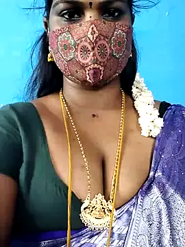 Snapshot of mayaa2u chatting on June 13, 3:21 pm mayaa2u online show from June 13, 3:21 pm