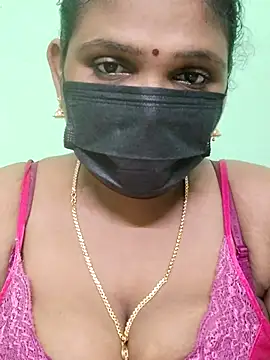 Snapshot of malliga98 chatting on February 24, 5:31 pm malliga98 online show from February 24, 5:31 pm