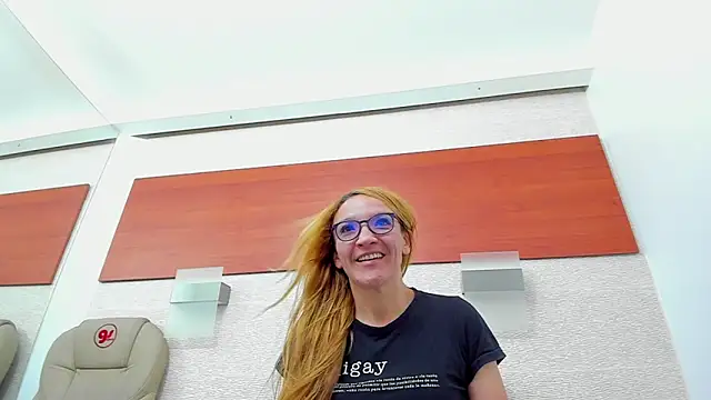 maddy cartter online show from December 3, 11:30 am