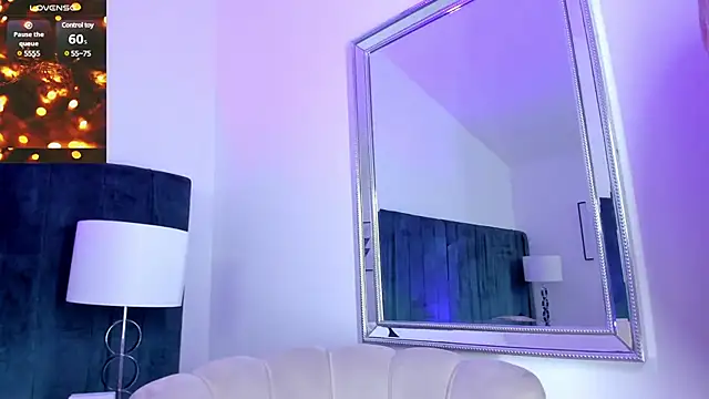 Snapshot of Tom_Silver__ chatting on December 7, 4:47 pm Tom Silver online show from December 7, 4:47 pm