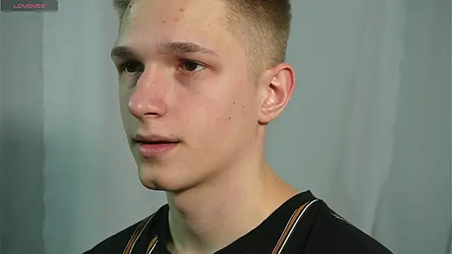 dustyn fox online show from January 22, 2:46 pm