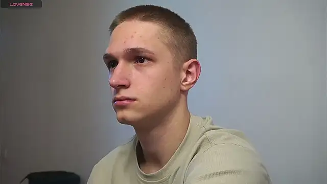 dustyn fox online show from February 26, 7:27 pm