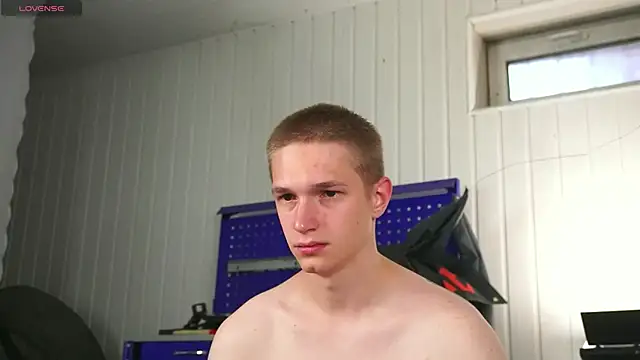 dustyn fox online show from September 27, 1:05 pm