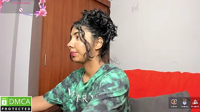 Snapshot of jasmine_bunny_ chatting on February 16, 8:44 pm jasmine bunny  online show from February 16, 8:44 pm