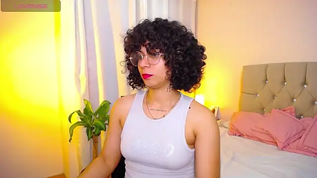 zoe alanaa online show from November 18, 12:16 am