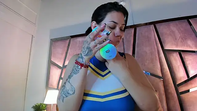 arisantana online show from February 3, 12:57 pm