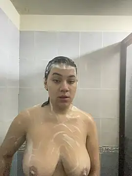 arisantana online show from March 15, 8:43 pm