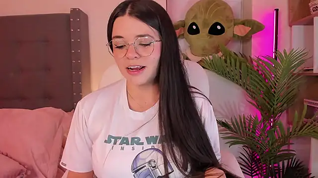 cammiefoalss online show from March 3, 1:42 pm