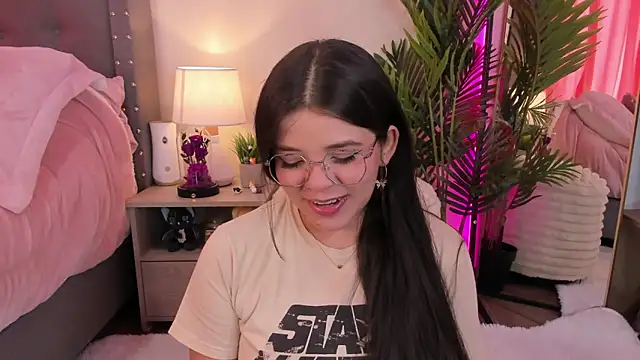 cammiefoalss online show from March 10, 5:50 pm