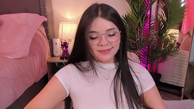 cammiefoalss online show from March 16, 5:39 pm