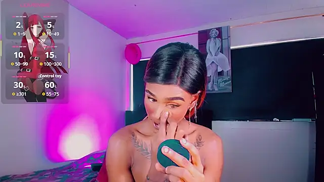 Kendall hornyy online show from April 1, 7:33 pm