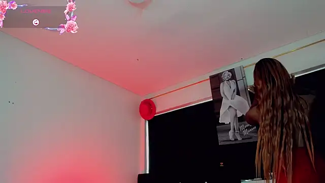 Snapshot of Kendall_hornyy chatting on July 20, 7:38 pm Kendall hornyy online show from July 20, 7:38 pm