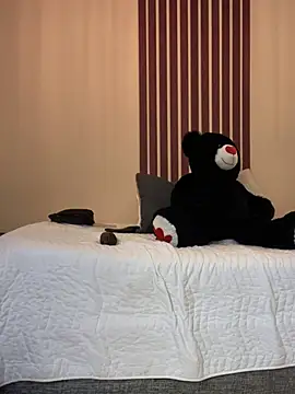  Shara Handal  online show from February 26, 6:58 am