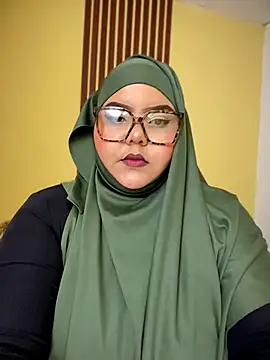 Snapshot of _Shara_Handal_ chatting on February 4, 7:03 am Shara Handal online show from February 4, 7:03 am