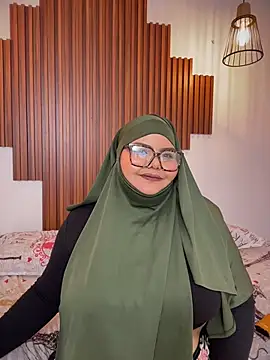 Snapshot of _Shara_Handal_ chatting on February 7, 2:54 pm Shara Handal online show from February 7, 2:54 pm