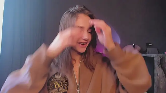 JudyAngil online show from October 3, 5:26 am