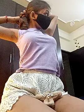 Snapshot of sona-877 chatting on February 10, 8:42 am sona-877 online show from February 10, 8:42 am