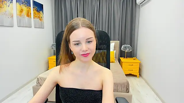 MileyWings online show from January 29, 11:51 am