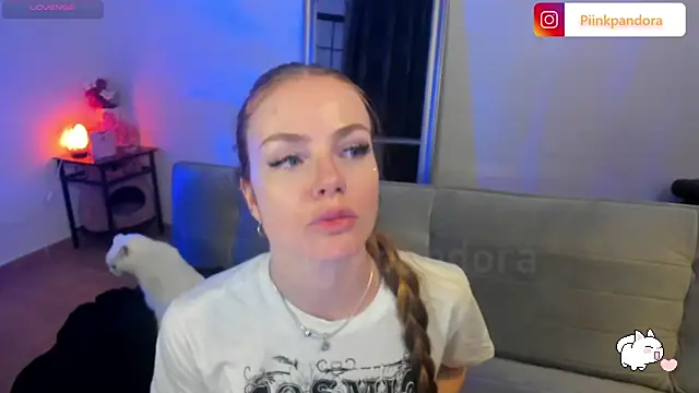 Piinkpandora online show from February 17, 7:21 pm