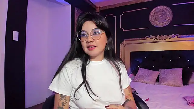 JeyLee online show from February 19, 6:00 pm