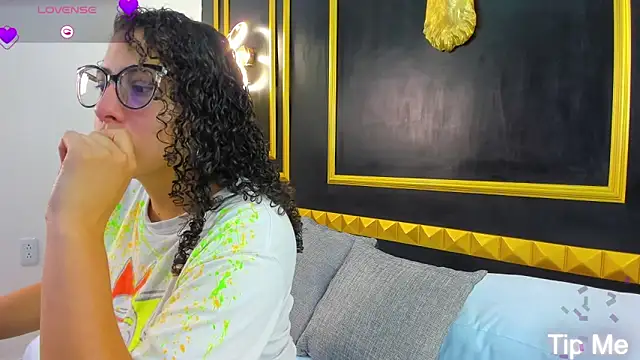 aixa 15 online show from September 30, 12:10 pm