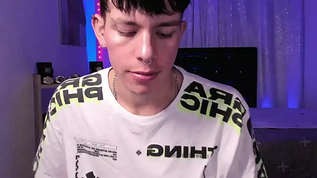 DominicPrince online show from December 18, 2:53 am