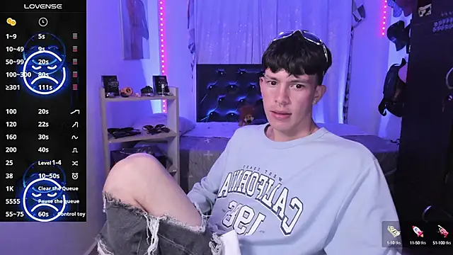 DominicPrince online show from January 3, 3:27 am