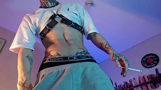 Snapshot of Andy_bapho chatting on February 4, 5:45 pm Andy bapho online show from February 4, 5:45 pm