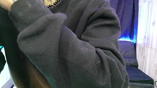 Snapshot of Andy_bapho chatting on February 20, 3:08 pm Andy bapho online show from February 20, 3:08 pm