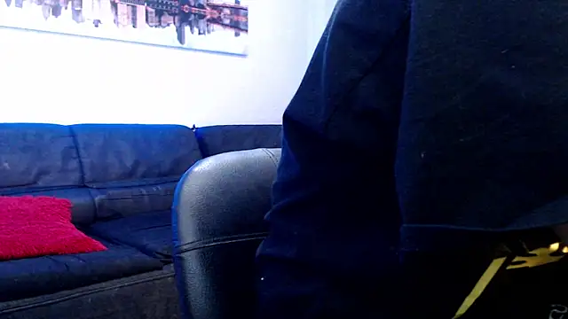 Snapshot of Andy_bapho chatting on September 11, 2:06 pm Andy bapho online show from September 11, 2:06 pm