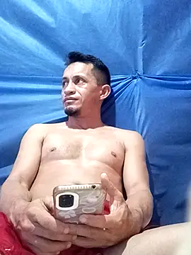 Snapshot of dotado20robson chatting on July 13, 5:27 pm dotado20robson online show from July 13, 5:27 pm
