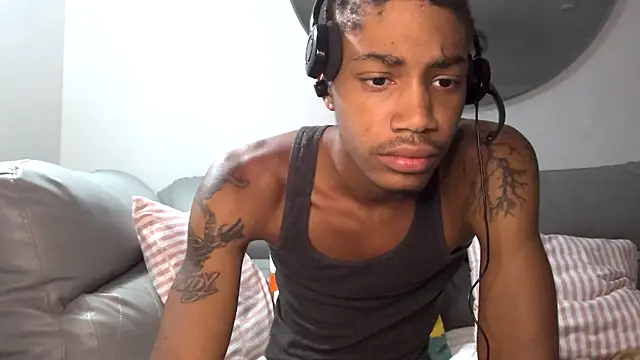 Skinnyblackman online show from October 8, 10:29 pm