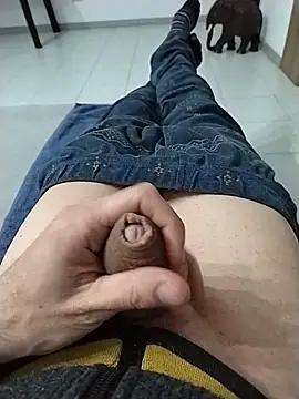 Meriozoro online show from April 12, 6:02 pm