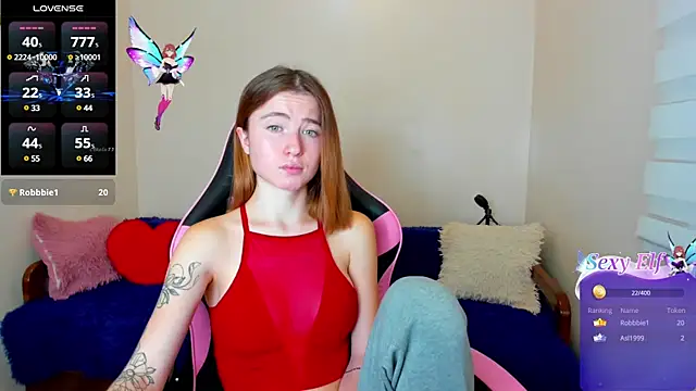 Snapshot of Luxuryalma chatting on December 15, 9:24 am Luxuryalma online show from December 15, 9:24 am