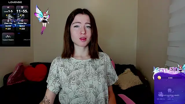 Snapshot of Luxuryalma chatting on January 2, 6:18 am Luxuryalma online show from January 2, 6:18 am