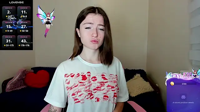 Snapshot of Luxuryalma chatting on January 6, 6:25 am Luxuryalma online show from January 6, 6:25 am