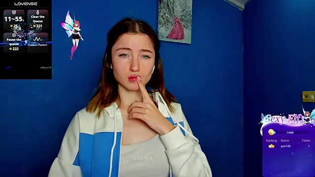 Snapshot of Luxuryalma chatting on February 16, 7:26 am Luxuryalma online show from February 16, 7:26 am