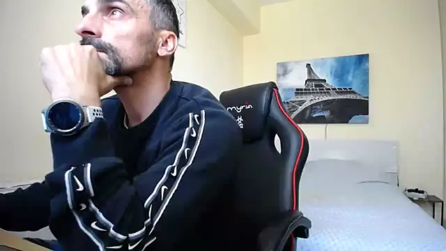 amydamarw online show from April 11, 7:45 am