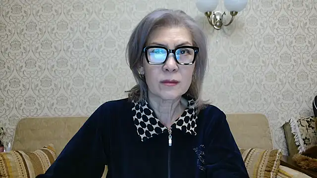 Elegant00Lady online show from November 6, 4:30 pm