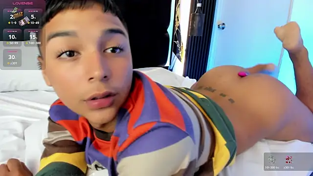 Seductivo jr online show from October 25, 5:26 am