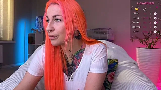 Snapshot of Tanya_Acid chatting on May 3, 4:51 am Tanya Acid online show from May 3, 4:51 am