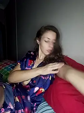 Missmesexycouple69 online show from February 28, 3:18 am