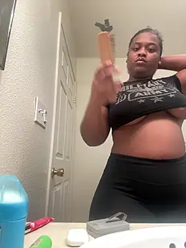 Prettynthick12 online show from March 10, 3:00 am