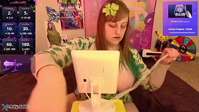 Snapshot of BabyZelda chatting on December 3, 1:32 pm BabyZelda online show from December 3, 1:32 pm