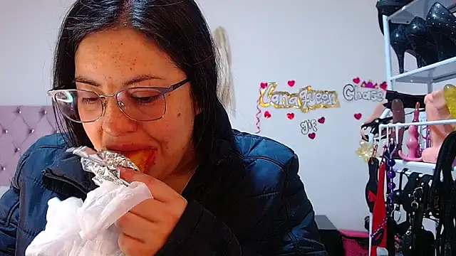 lanaqueen699 online show from October 21, 12:28 pm